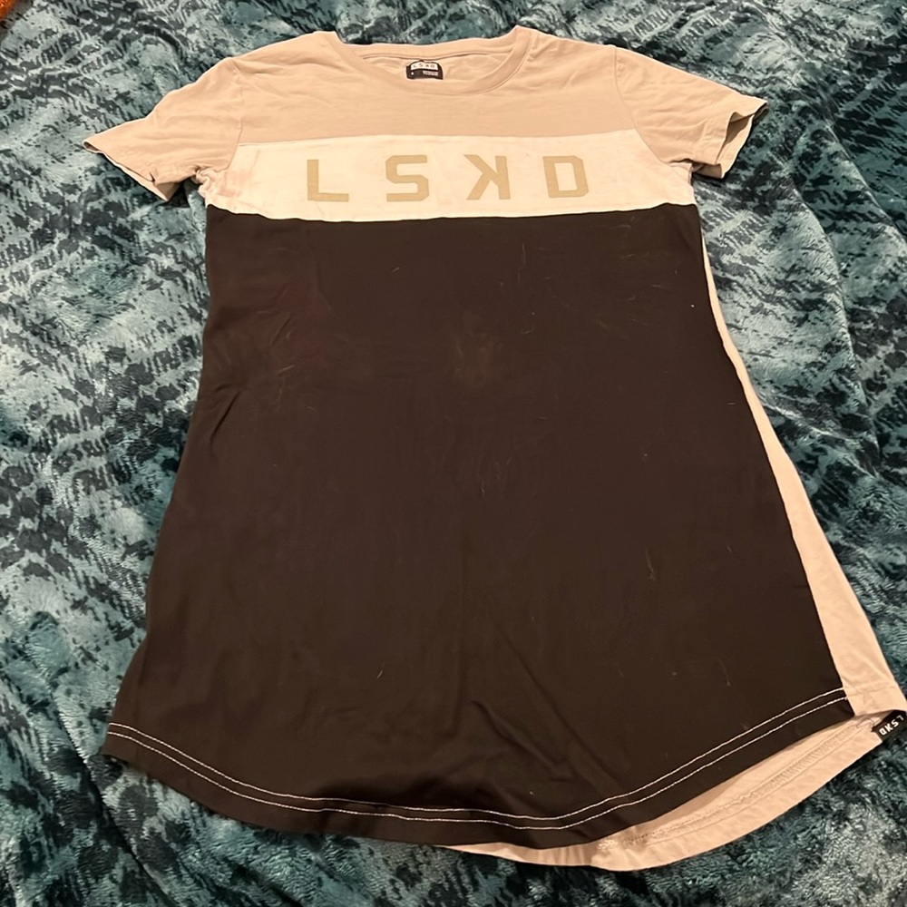 Tee shirt dress small